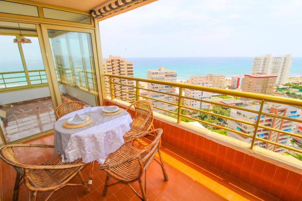 Vistas al Mar: Beachfront Getaway with Pool and Sports Facilities Alicante Exterior photo